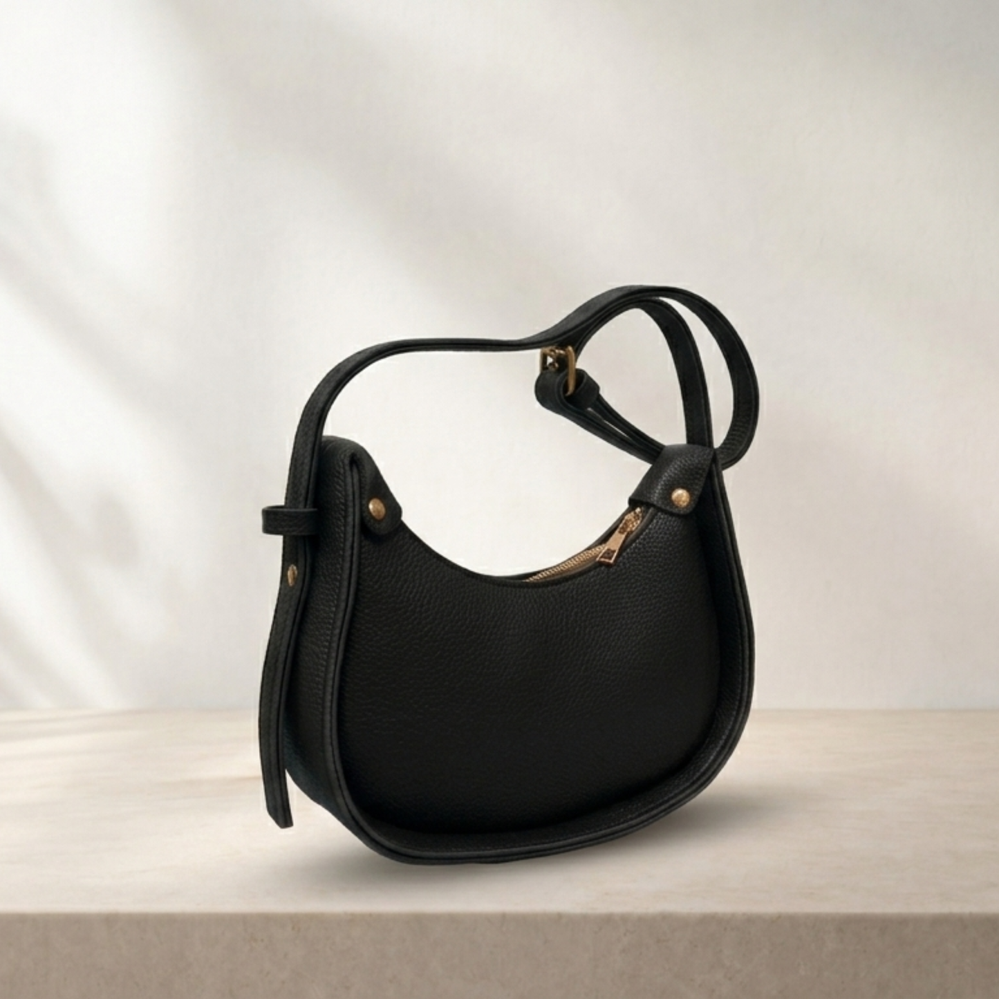 CatchEaze Moon Bag